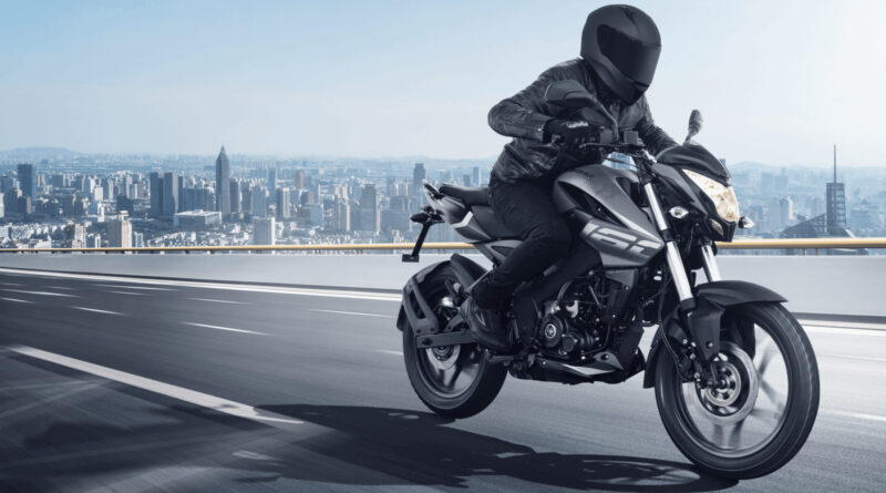 2023 bajaj dominar 160