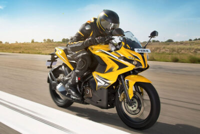 bajaj pulsar rs200